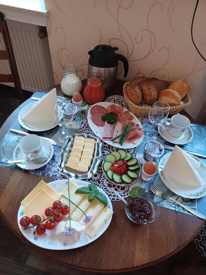 Gaestehaus Frevel Munstermaifeld Экстерьер фото